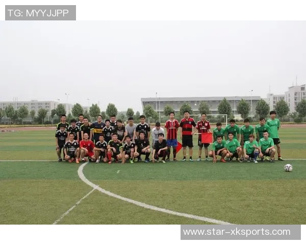 英超传奇杨静畅谈足球生涯与成长历程的背后故事 英超传奇杨静畅谈足球生涯与成长历程的背后故事